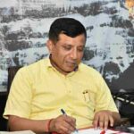 सूचना विभाग में हुए 6 कार्मिक हुए पदोन्नत, महानिदेशक सूचना बंशीधर तिवारी ने दी सभी पदोन्नत कार्मिकों को बधाई