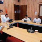 मुख्यमंत्री ने उच्चस्तरीय बैठक के दौरान अधिकारियों को पर्यटन को बढ़ावा देने के उद्देश्य से हाई अल्टीट्यूड अल्ट्रा मैराथन की शुरुआत करने के दिए निर्देश