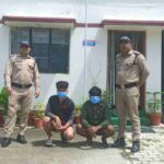 मारपीट एवं जानलेवा हमले के अभियोग में वांछित 02 अभियुक्तों को दून पुलिस ने किया गिरफ्तार