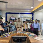 खोये मोबाइलों को वापस लौटाकर दून पुलिस ने बिखेरी चेहरों पर मुस्कान, साइबर सेल की टीम द्वारा देहरादून के अलग-अलग स्थानों से गुम हुए 53 लाख रू0 से अधिक मूल्य के 228 मोबाइल फोनों को किया रिकवर