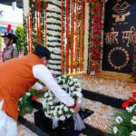मुख्यमंत्री धामी ने पुलिस स्मृति दिवस परेड के अवसर पर आयोजित कार्यक्रम में किया प्रतिभाग, आगामी 3 वर्षों में पुलिस कर्मियों के आवासीय भवनों के निर्माण के लिए दिए जाएंगे प्रतिवर्ष 100 करोड़ रुपए