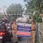 न कोई डांट, न फटकार, न दुर्व्यवहार, बस दून पुलिस की तरफ से एक अनोखा सन्देश, Wrong lane, double lane, zebra crossing के नियमों का पालन न करने वाले वाहन चालकों को सिखाया प्यार भरा पाठ
