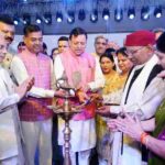 मुख्यमंत्री ने हरिद्वार में आयोजित देवभूमि रजत उत्सव 2025 में किया प्रतिभाग, राज्य आंदोलनकारियों और मातृशक्ति के प्रति भावांजलि अर्पित करने का अवसर है रजत जयंती उत्सव- मुख्यमंत्री