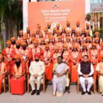 राष्ट्रपति श्रीमती द्रौपदी मुर्मु ने पतंजलि विश्वविद्यालय हरिद्वार के द्वितीय दीक्षांत समारोह में स्वर्ण पदक प्राप्त विद्यार्थियों को किया सम्मानित