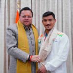 मुख्यमंत्री धामी से अंतरराष्ट्रीय स्तर पर उत्कृष्ट प्रदर्शन करने वाले बॉक्सर पवन बर्त्वाल ने की शिष्टाचार भेंट