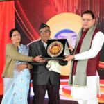 मुख्यमंत्री धामी ने उत्तराखंड अनन्य सम्मान कार्यक्रम में किया प्रतिभाग, शहीद सैनिकों के परिजनों को किया सम्मानित 