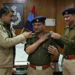 एसएसपी देहरादून द्वारा पदोन्नत अधिकारियों को पद्दोन्नति पद के अलंकरण से अलंकृत कर दी अपनी शुभकामनाएं