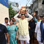भगवानपुर में आयोजित कलश बंधन महारैली में मुख्यमंत्री धामी ने संत शिरोमणि गुरु रविदास जी के मंदिर में पूजा-अर्चना कर कलश यात्रा का किया शुभारंभ