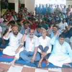 राष्ट्रीय सफाई कर्मचारी मजदूर यूनियन के तत्वाधान में सफाई कर्मचारियों का नगर निगम में धरना 10 वें दिन भी जारी