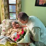 गुरु पूर्णिमा पर कैबिनेट मंत्री गणेश जोशी ने अपनी माता, गुरुजनों एवं संतों का लिया आशीर्वाद, कहा– मां ही जीवन की प्रथम गुरु