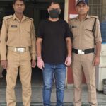 धोखाधड़ी के अभियोग में वांछित चल रहा शातिर अभियुक्त आया दून पुलिस की गिरफ्त में