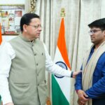 फ्लाइंग कार बनाने वाले रवि टमटा से मिले सीएम धामी, स्टार्टअप को सरकारी मदद के निर्देश